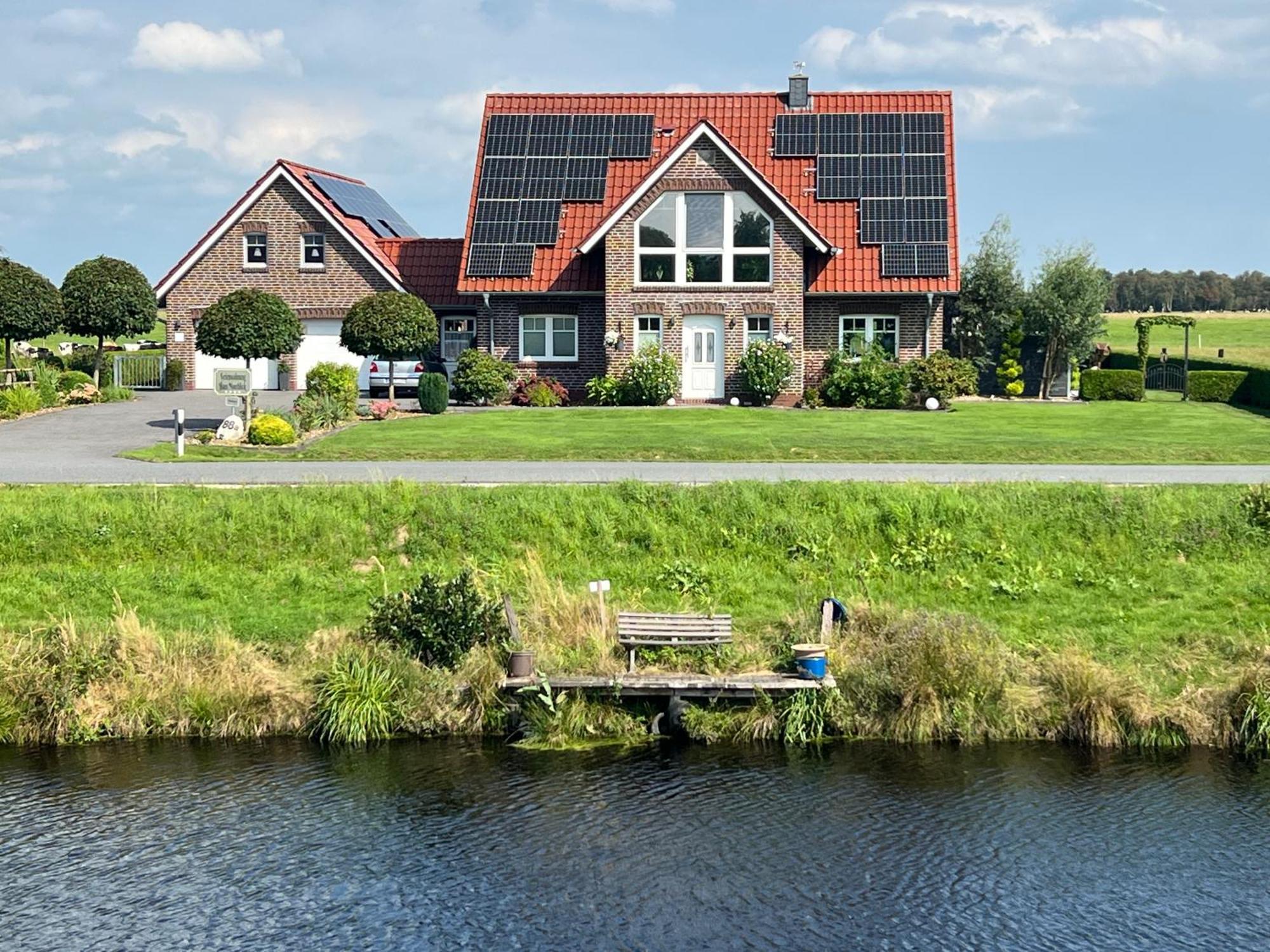 Ferienwohnung Haus Moorblick Mit Garten In Kanallage Вісмор Екстер'єр фото